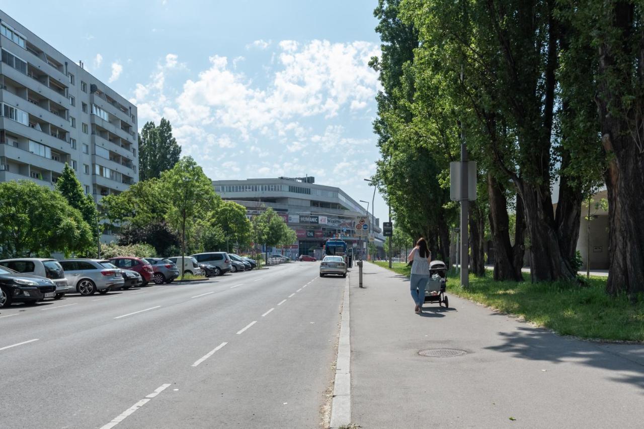 Neu Zentral Und Ruhig An Der U2 / Stadion Виена Екстериор снимка